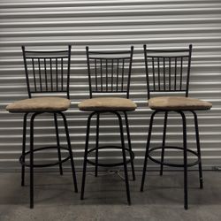 Bar chairs - Set of 3