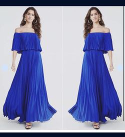 Off Shoulder Pleated Maxi Dress