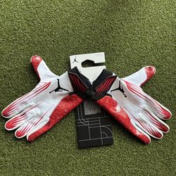NIKE JORDAN FLY LOCK WHITE/UNIVERSITY RED FOOTBALL GLOVES SIZE XL