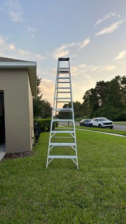 Werner 10’ aluminum ladder