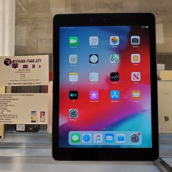 Unlocked Black iPad Air 1 16gb