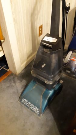 Hoover carpet shampooer works good