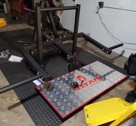 Titan Belt Squat Machine