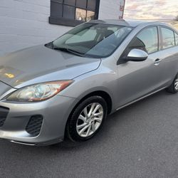 2012 Mazda 3 Touring 