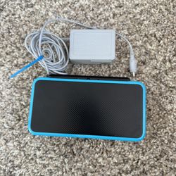 Nintendo 2DS XL
