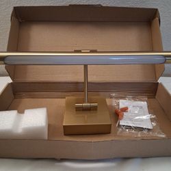 NWT Great Lamp Design For Anywhere 