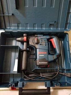 Rotary y chipping hammer