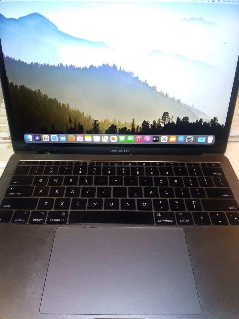 Macbook Pro 13" Space Gray-intel i5-8GB-128GB