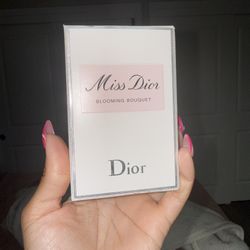 Miss Dior Blooming Bouquet