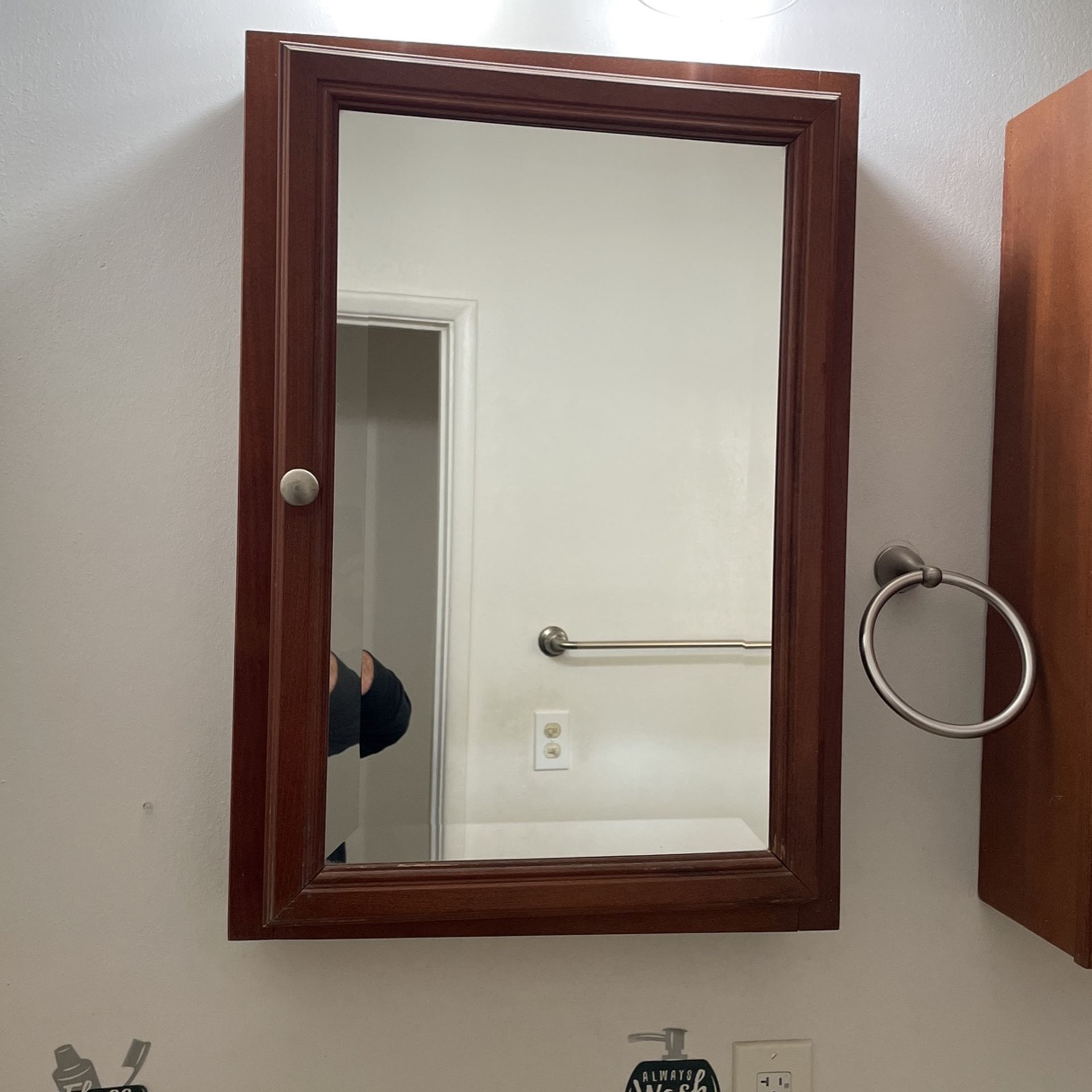 Medecine Cabibet and Storage wall Cabinet