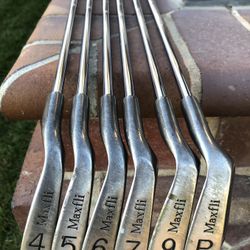 Golf Clubs / Maxfli Tour LTD True Temper Dynamic Gold R300U Golf Clubs