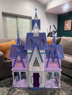 Frozen Castle