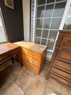Wood dresser
