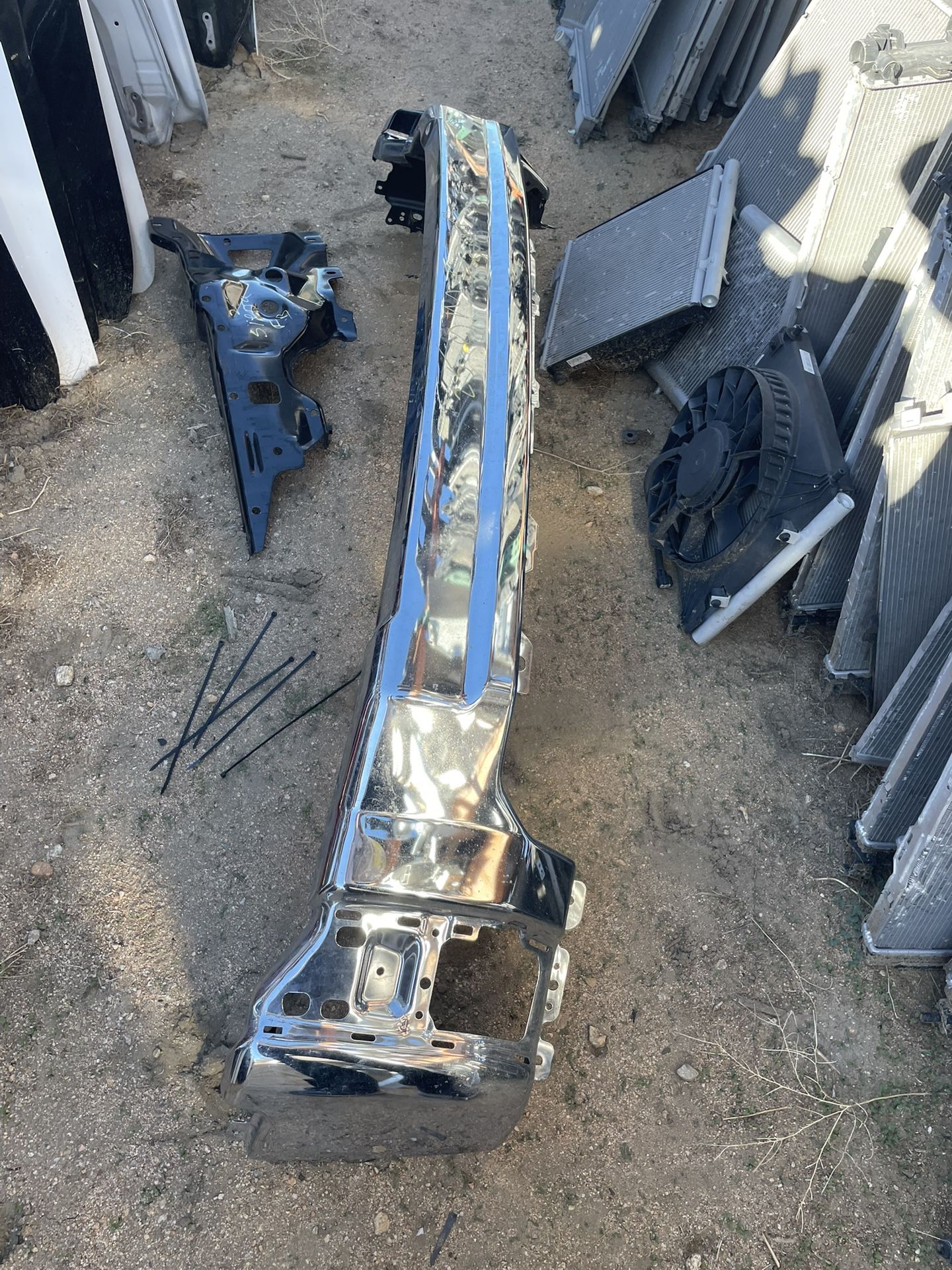 GMC Sierra 2500 Front Bumper, Bracket . Filler Plastic Button 2025