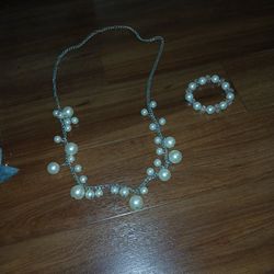 Necklace And Bracelet 