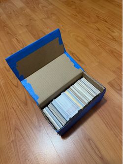 Baseball cards lot
