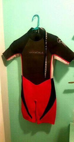 Oneil Wet suit..size boys 12-14 yrs old...great condition!