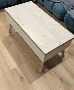Adjustable Coffee table