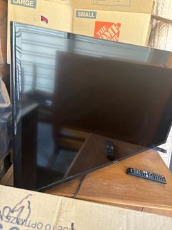 Samsung 40” HDMI flatscreen TV