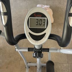 Brand New Sunny Health & Fitness Elliptical 