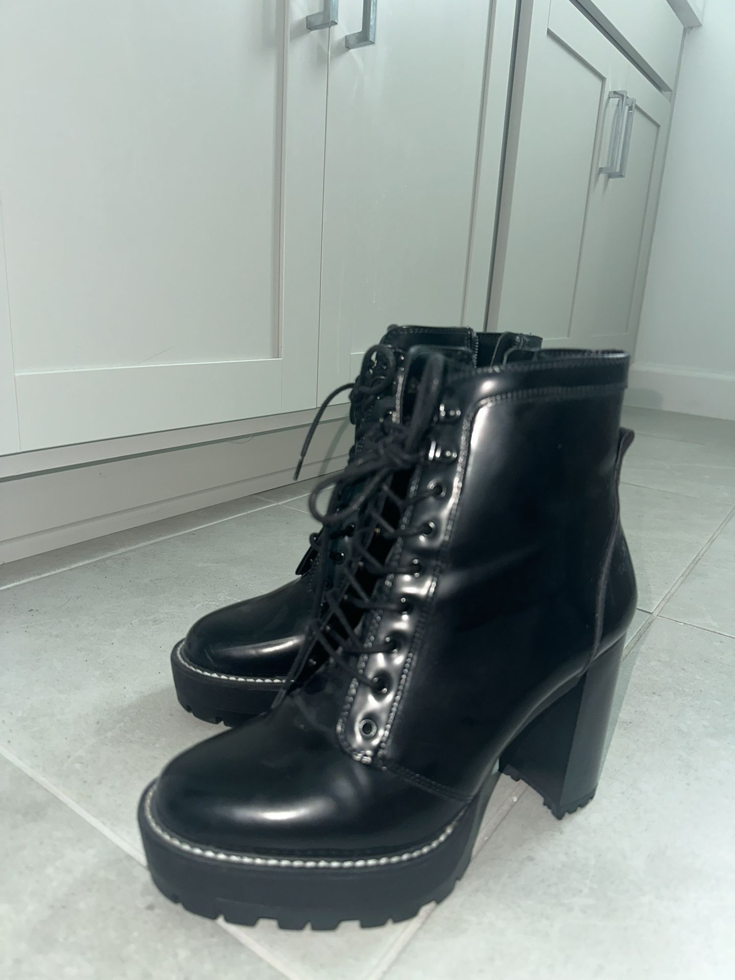 Bershka Womens Black Ankle Boots