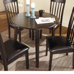 Round Drop Leaf Table Set 4 Pc 