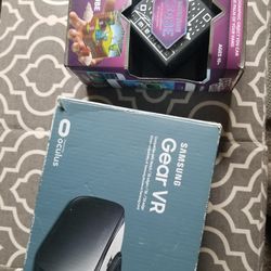 Oculus Vr And Vr Hologram Thing