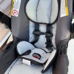 Baby Trend EZ-Lift Plus child safety seat.