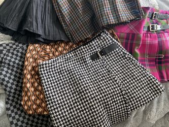 Zara, Tea, A&F - Hundreds Of Items! Come Shopping