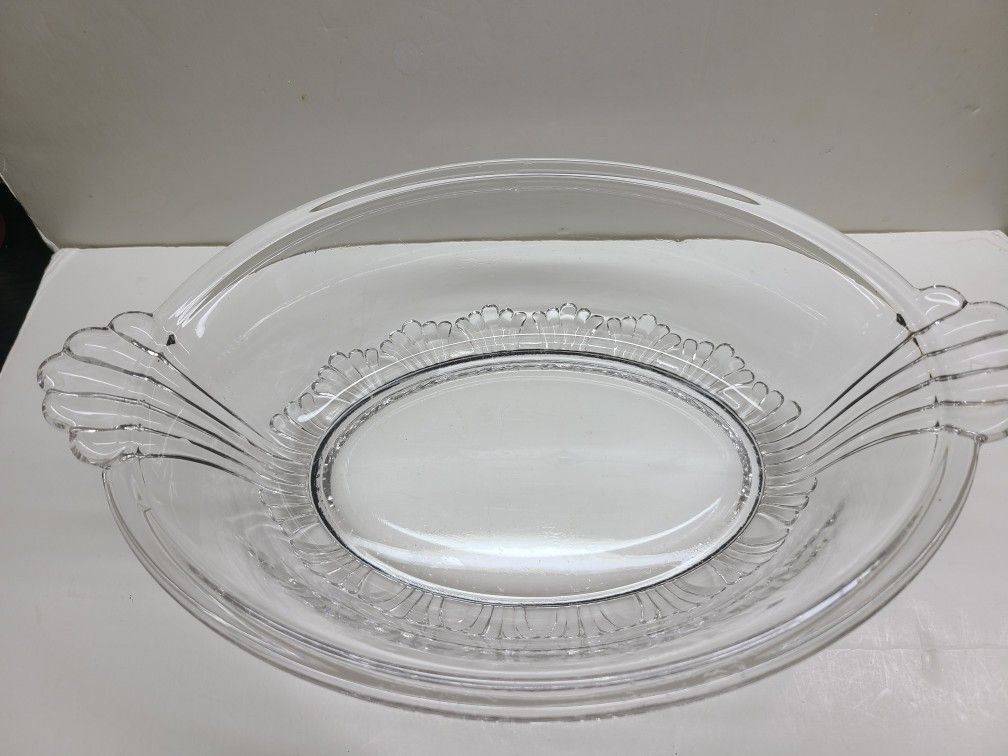 FLUTED GLASS VINTAGE BOWL