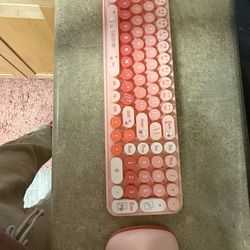 Wireless Keyboard Pink