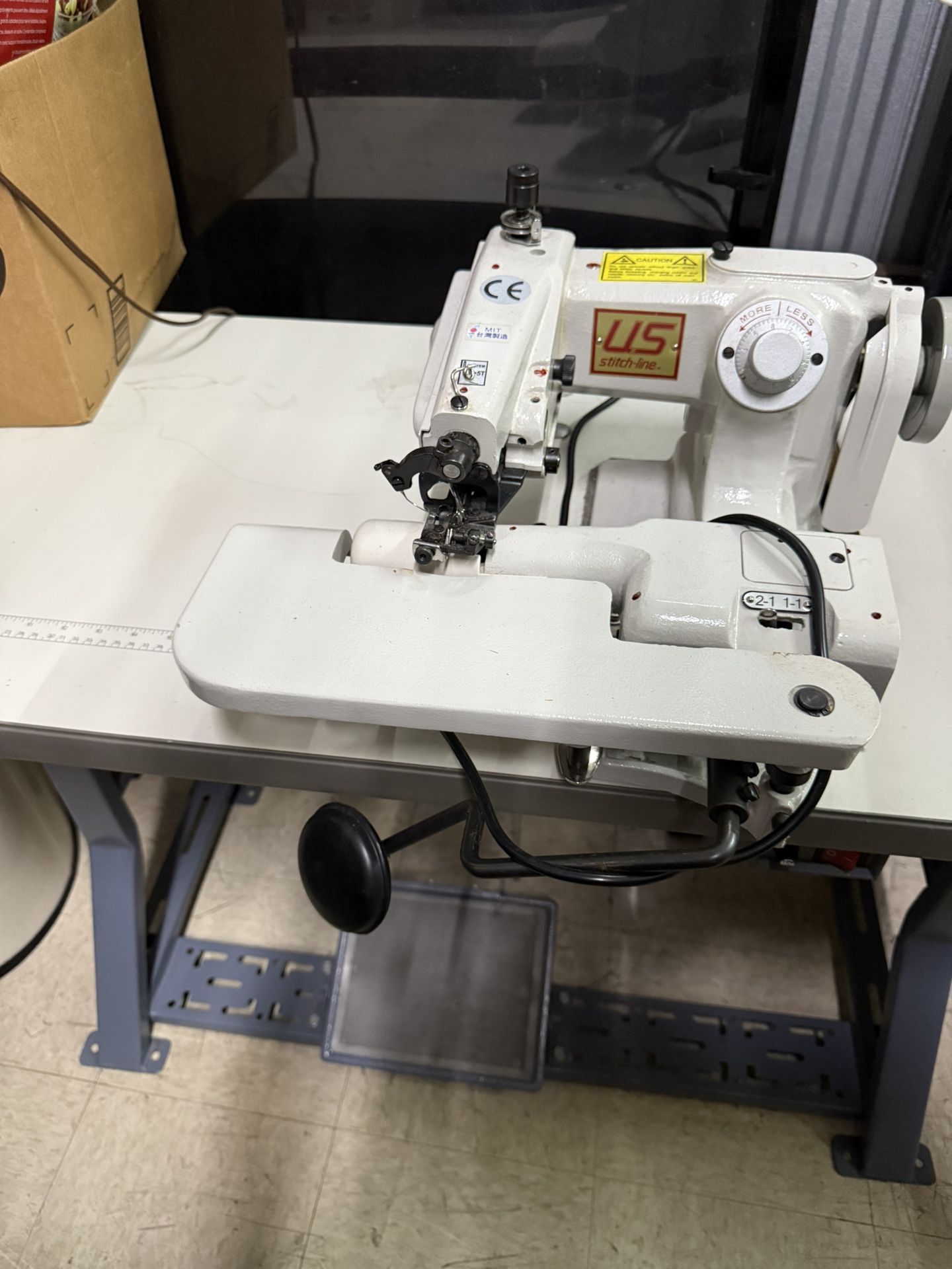 Industrial Sewing Machine