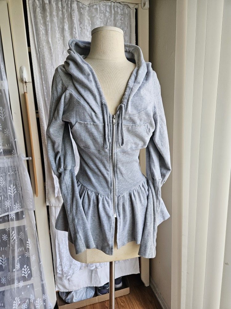 Waist-cinching zipper cardigan