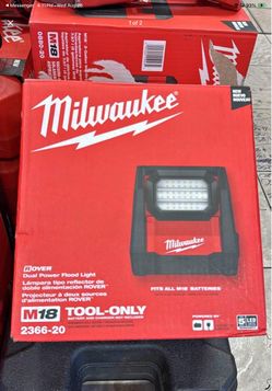Milwaukee M18 floodlight Tool only