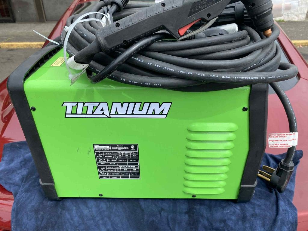 Titanium Inverter Plasma Cutter Conforms to ANSI/IEC 60(contact info removed)95 21j