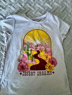 Girls tshirt