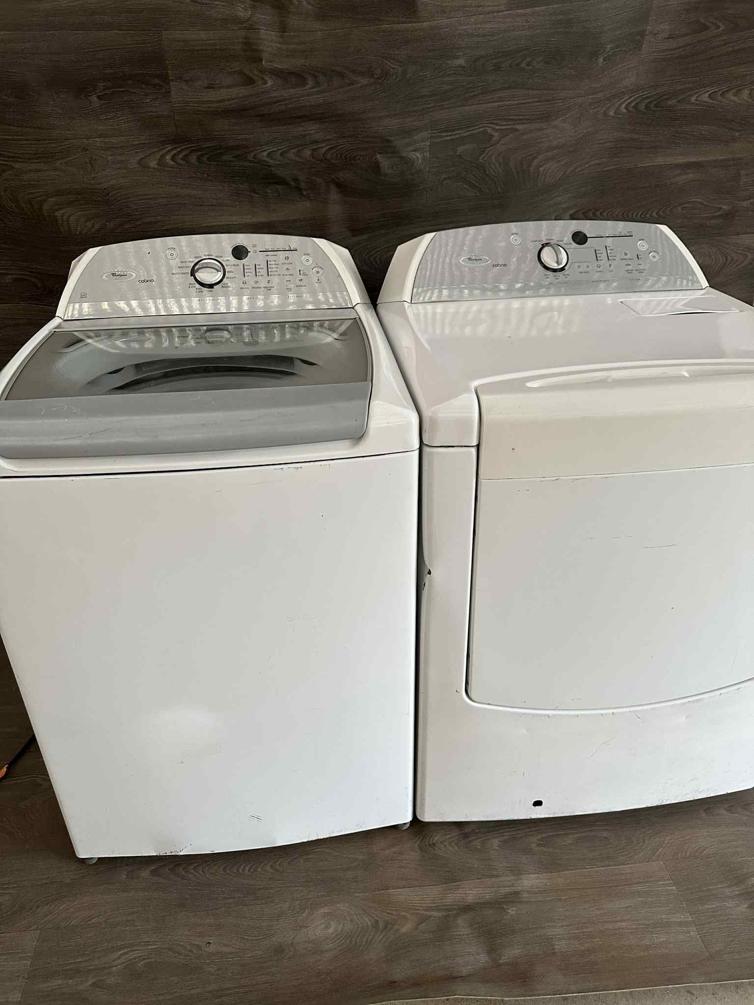 Whirlpool Washer And Gas Dryer
