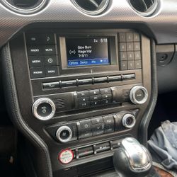 2015-2018 Mustang Radio