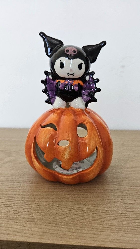 Kuromi Vampire On Pumpkin