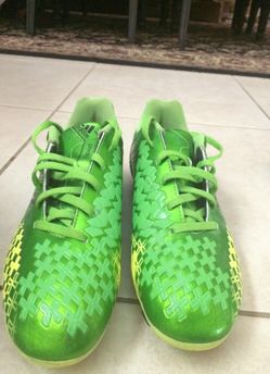 Adidas men’s soccer cleats