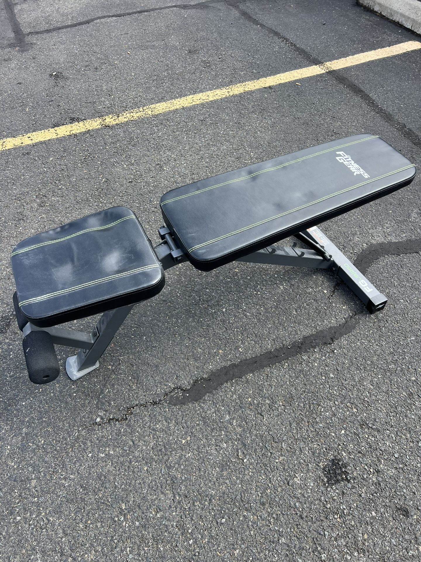 Adjustable Weight Bench