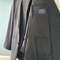 Men’s suit - Brooks Brothers