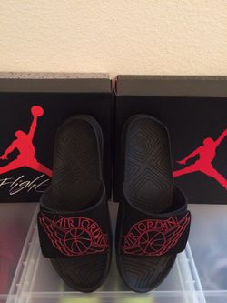 JORDAN HYDRO 7 slides. Size 10/11/12/13