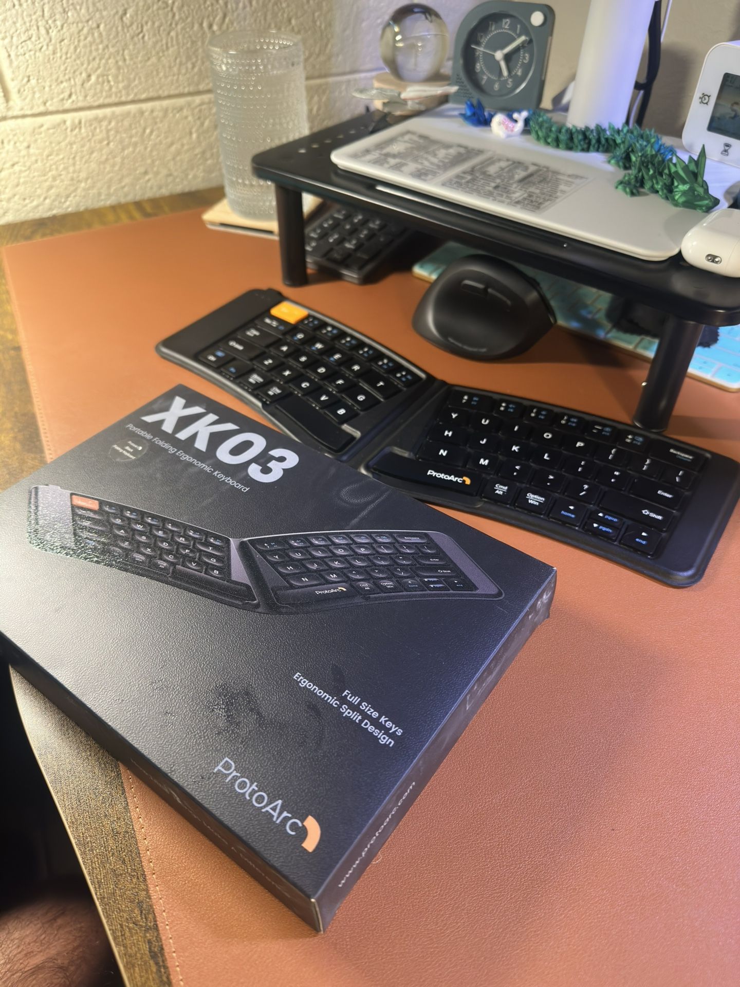 Ergonomic Wireless Keyboard - Portable/foldable