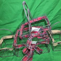 Assorted Christmas Basket 