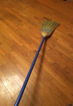 Straw broom