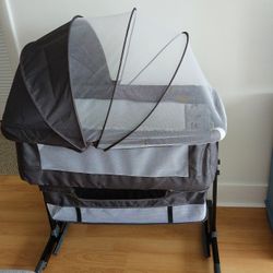 Baby Bassinet, Baby Basinet Bedside Sleeper, Easy to Fold Portable Crib Side Bassinet 2025new Style Girl/boy bassinets (Dark Gray)