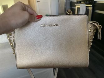 Gold Michael kors Bag Like New