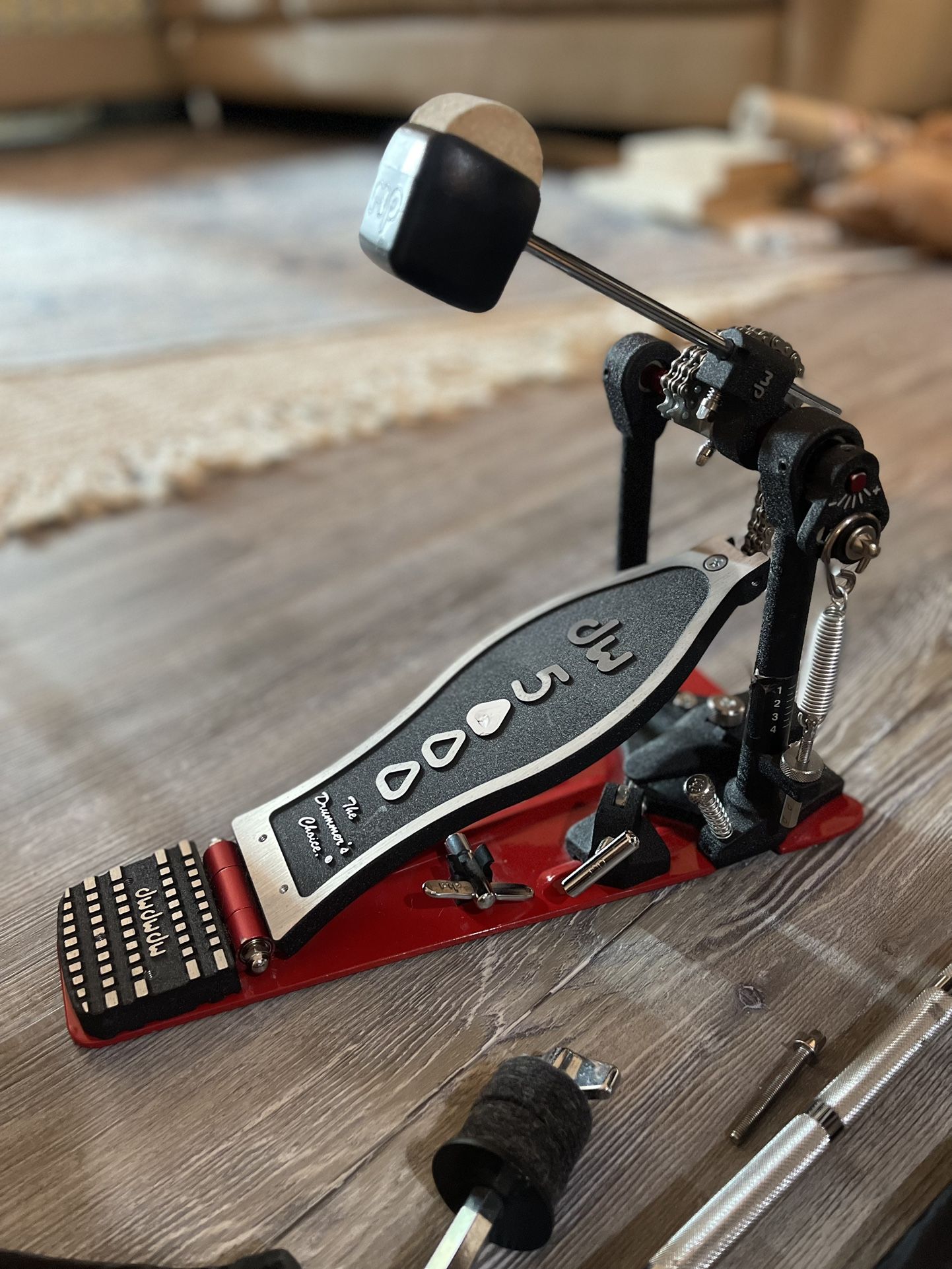 DW 5000 Drum Pedal - The Drummers Choice