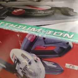 Miter Saw Kit w/battery Pack